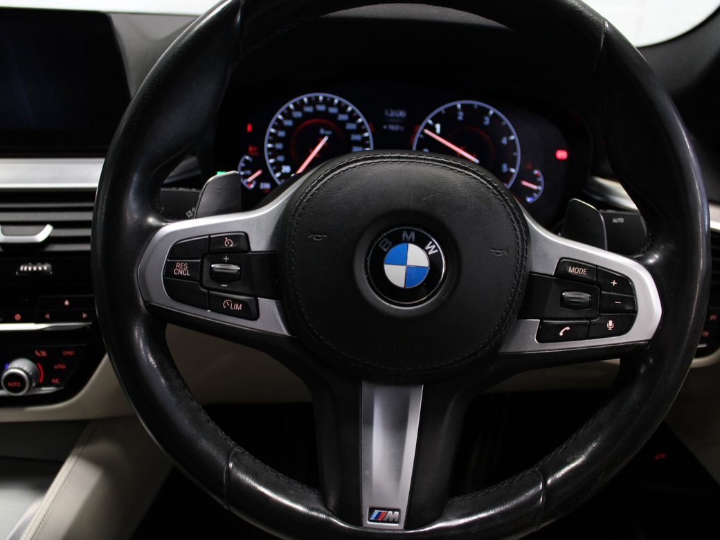 2019 BMW 5 Series