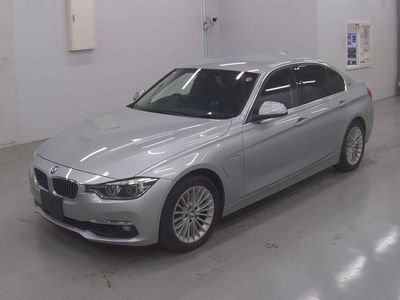 2016 BMW 330