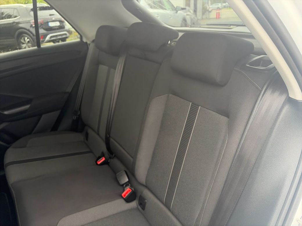 2025 Volkswagen T-Roc