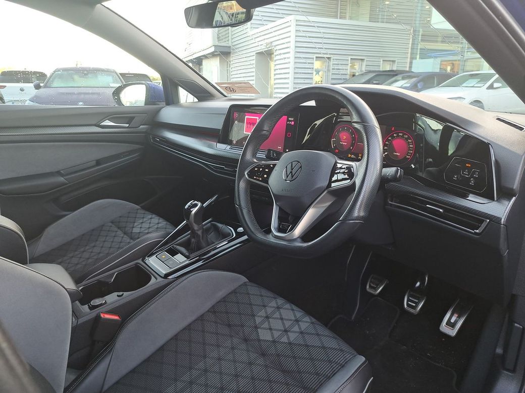 2023 Volkswagen Golf