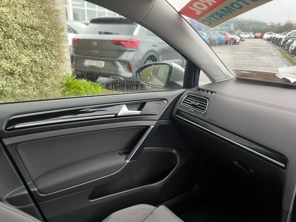 2014 Volkswagen Golf