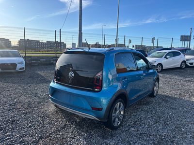 2019 Volkswagen up!