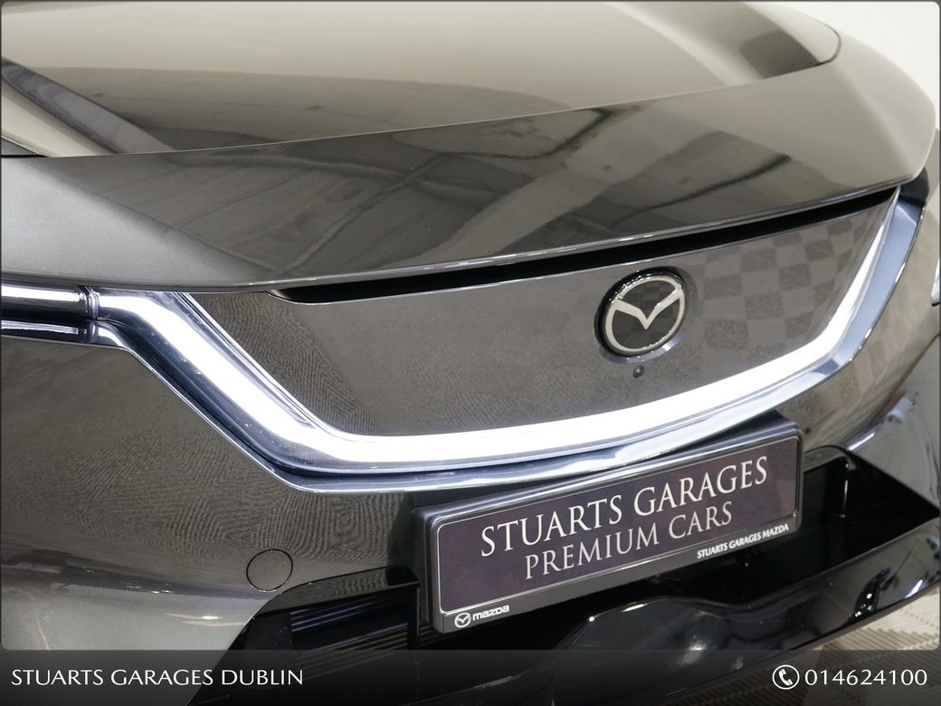 2027 Mazda CX-6e