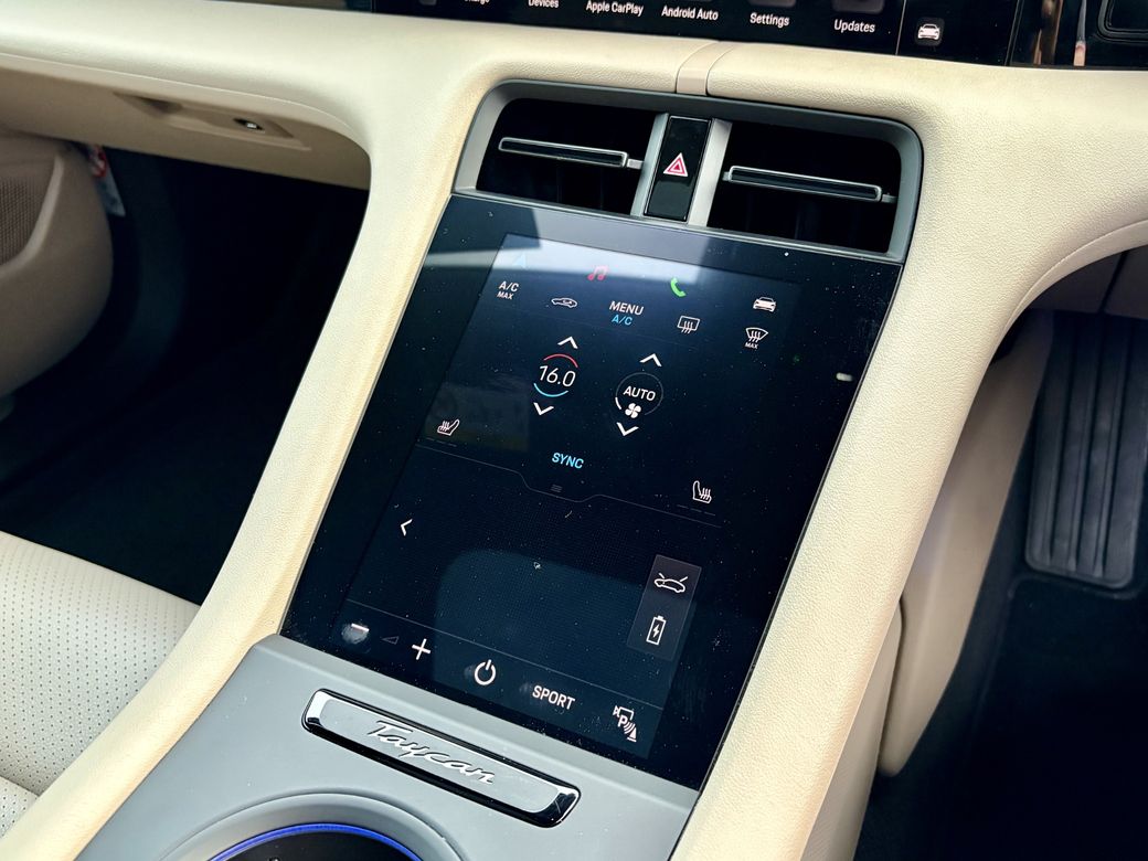 2023 Porsche Taycan
