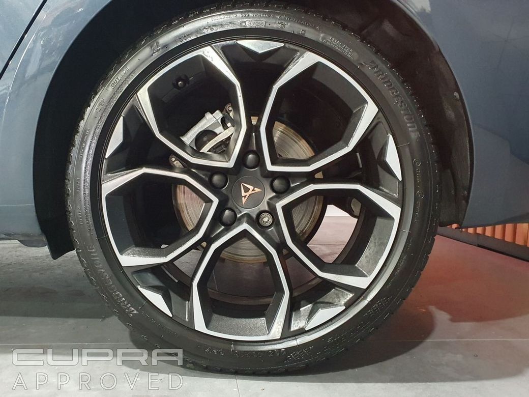 2025 Cupra Leon