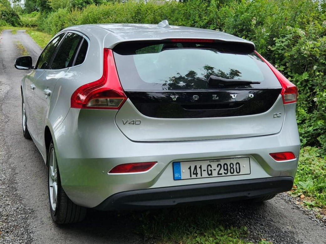 2014 Volvo V40