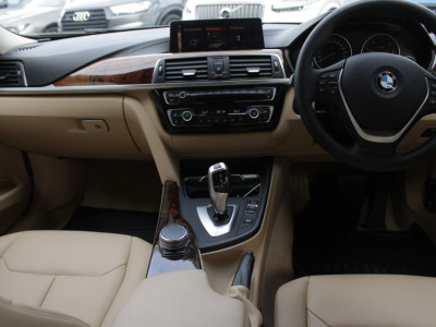 2018 BMW 3 Series