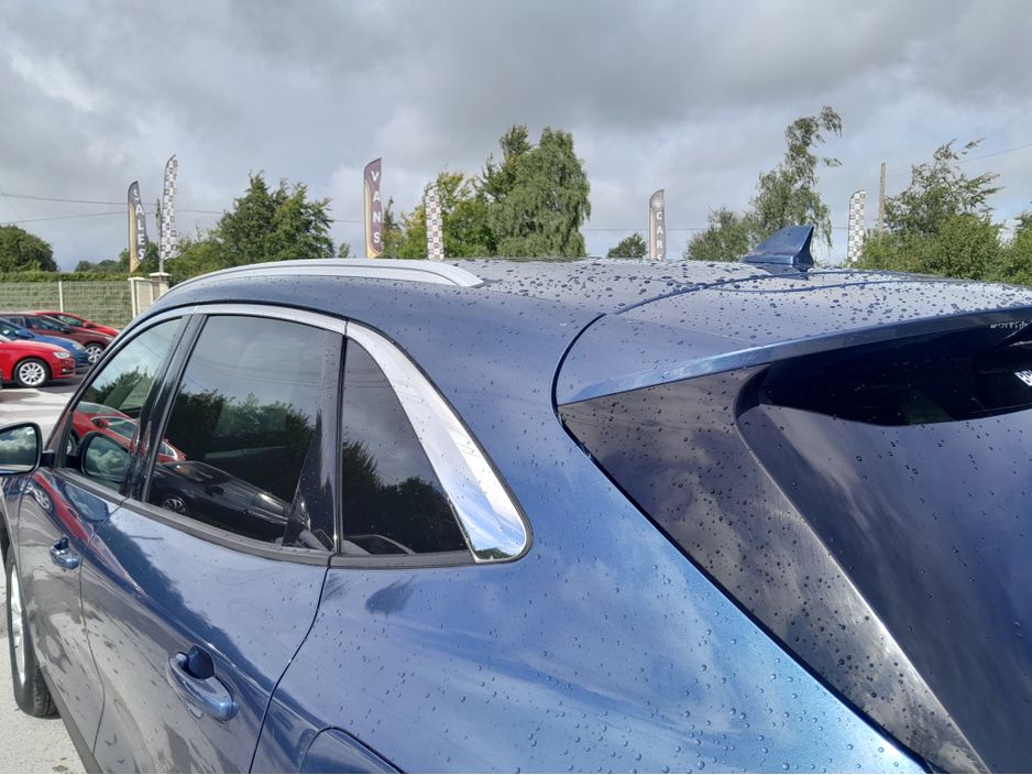 2023 Ford Kuga