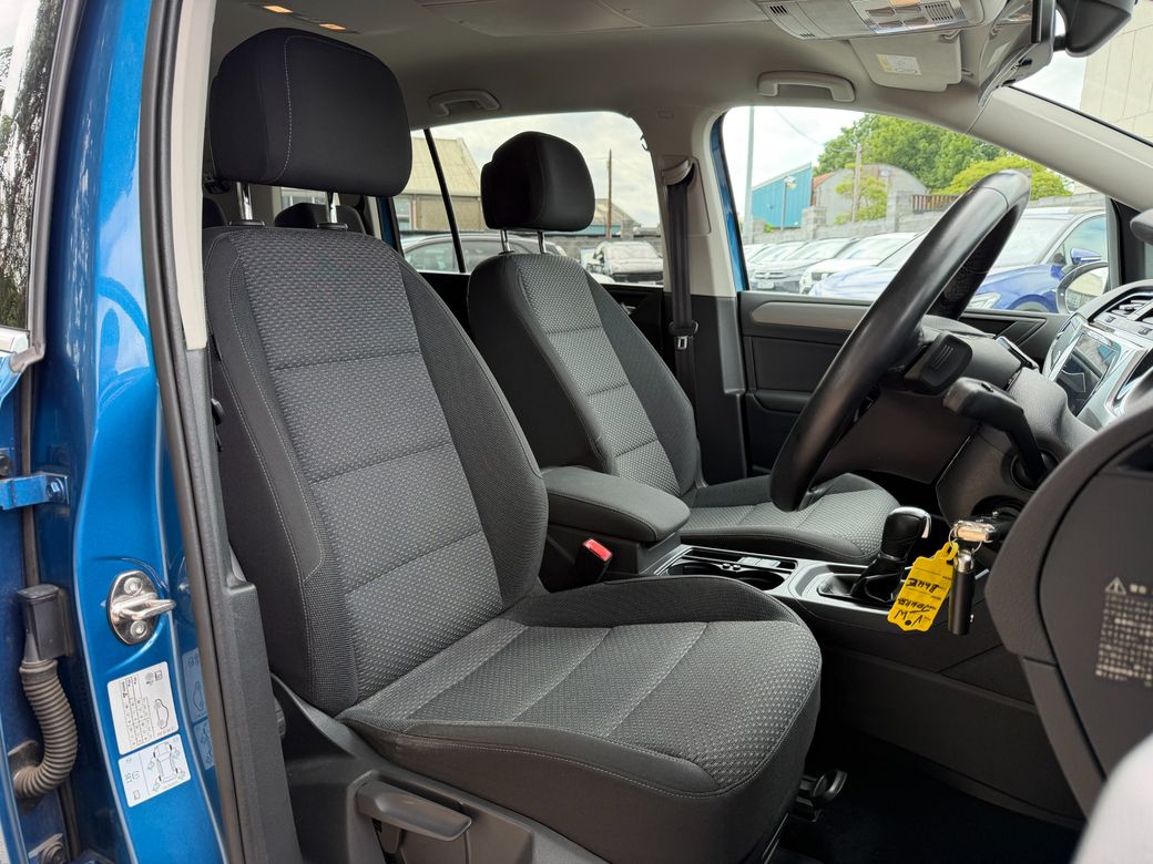 2018 Volkswagen Touran