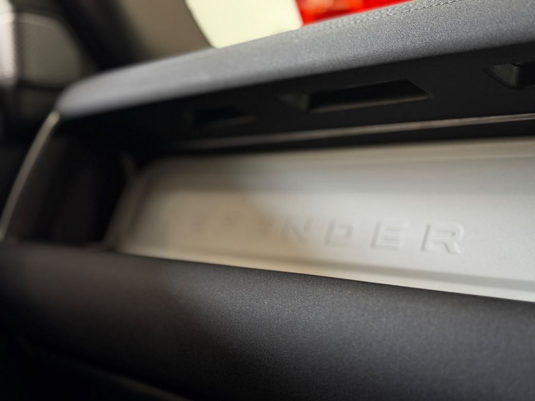 2021 Land Rover Defender