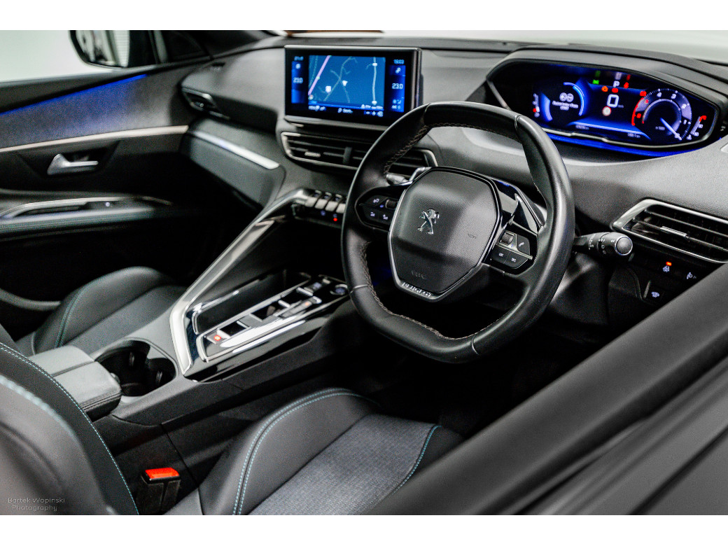 2023 Peugeot 5008