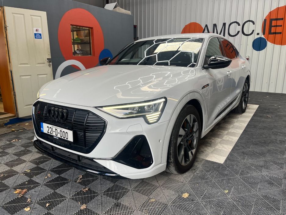 2022 Audi e-tron