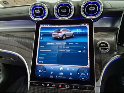 2024 Mercedes-Benz GLC Class