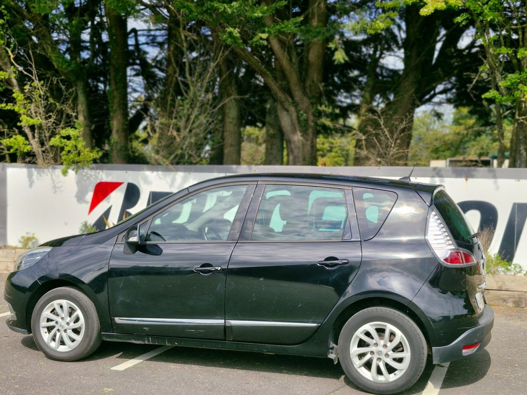 2016 Renault Scenic