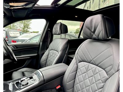 2024 BMW X7
