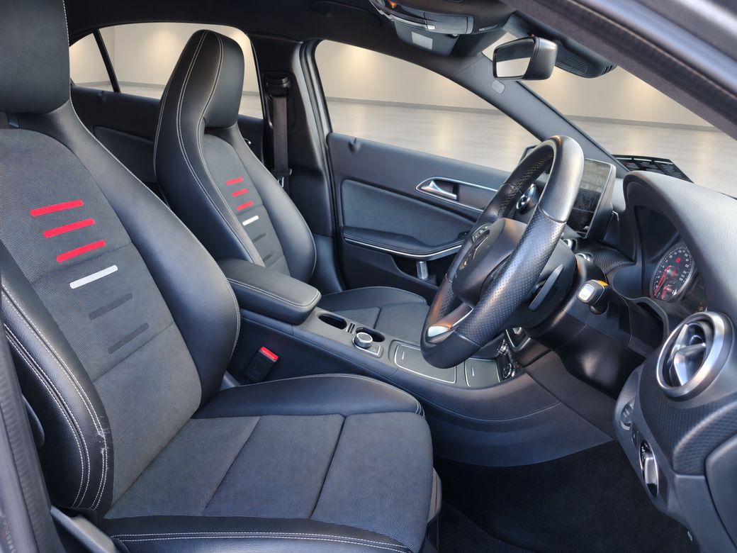 2018 Mercedes-Benz A 180