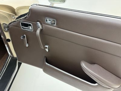 1971 Mercedes-Benz SL Class