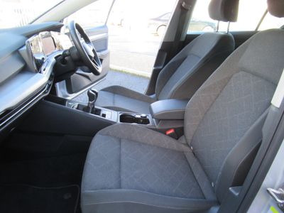2024 Volkswagen Golf