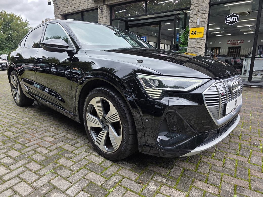 2022 Audi e-tron