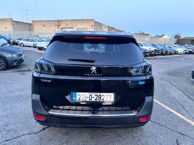 2022 Peugeot 5008