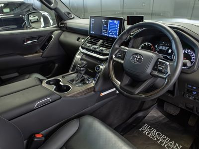 2024 Toyota Land Cruiser Amazon