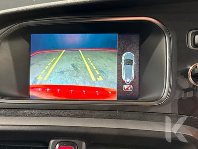 2020 Volvo V40