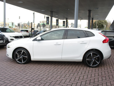 2016 Volvo V40