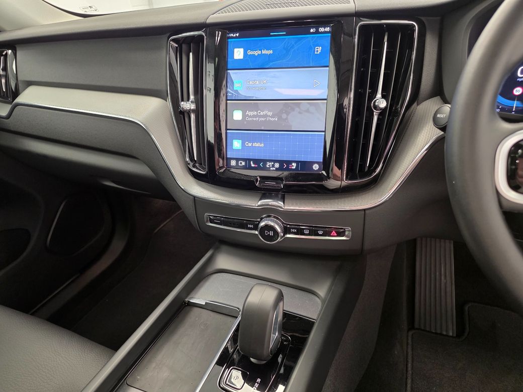 2025 Volvo XC60
