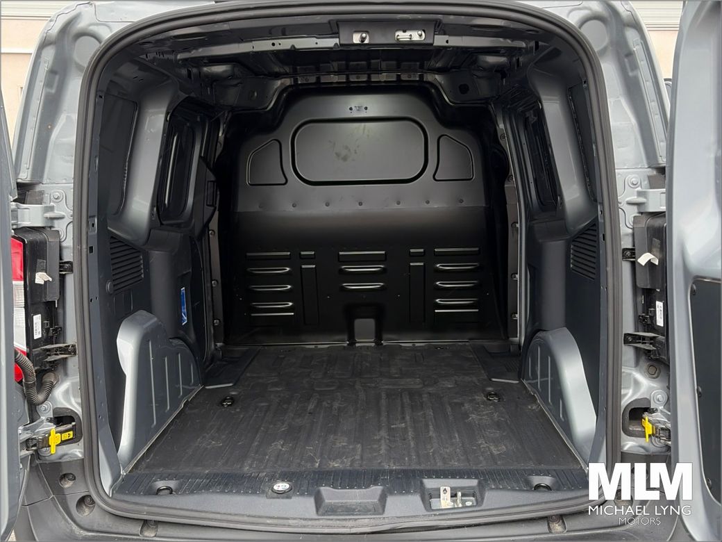 2026 Ford Transit Courier