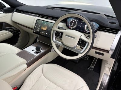 2025 Land Rover Range Rover