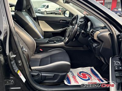 2016 Lexus IS