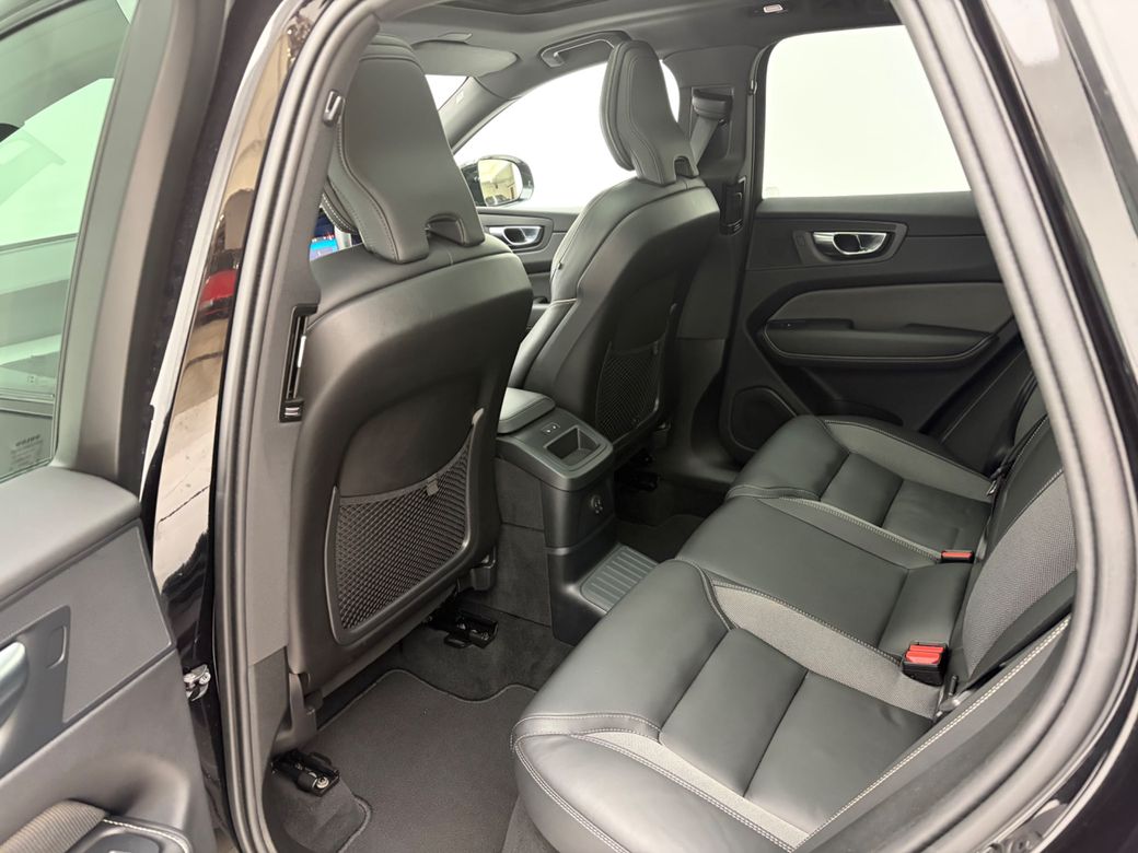 2025 Volvo XC60