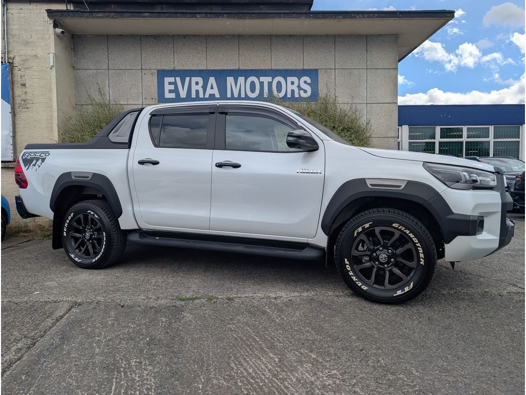 2024 Toyota Hilux