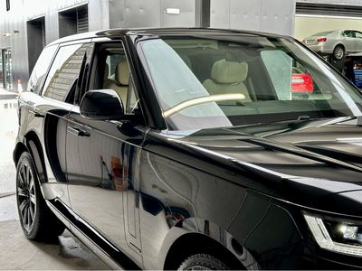 2025 Land Rover Range Rover