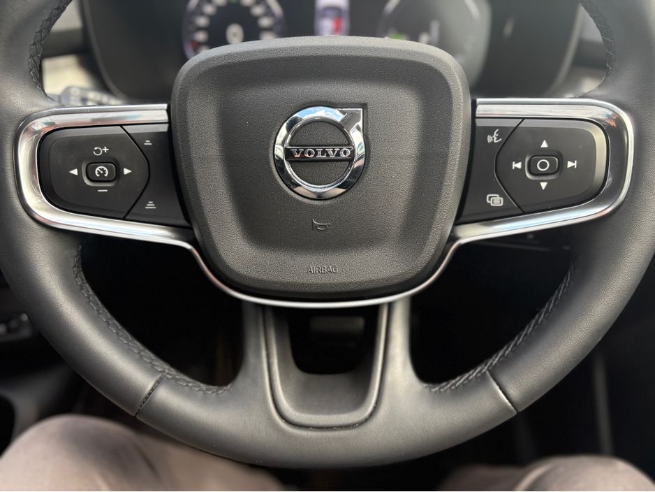 2021 Volvo XC40