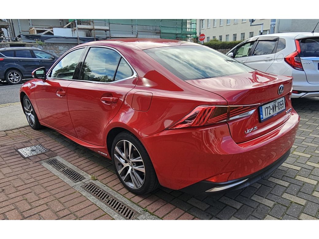 2017 Lexus IS