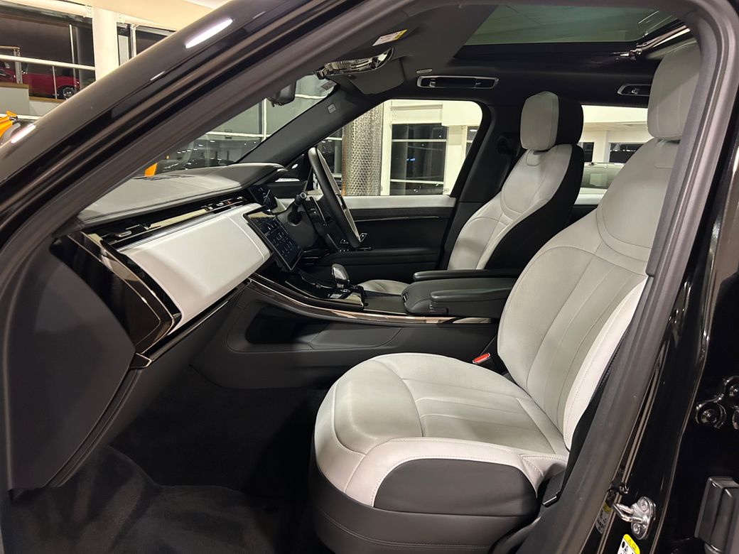 2024 Land Rover Range Rover Sport