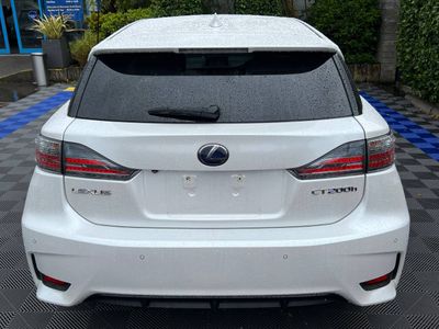 2017 Lexus CT 200h