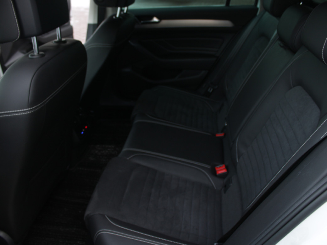 2021 Volkswagen Passat