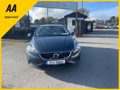 2017 Volvo V40