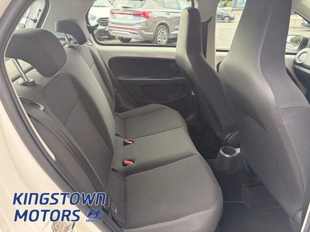 2017 Volkswagen up!