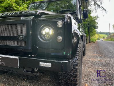 2015 Land Rover Defender 90
