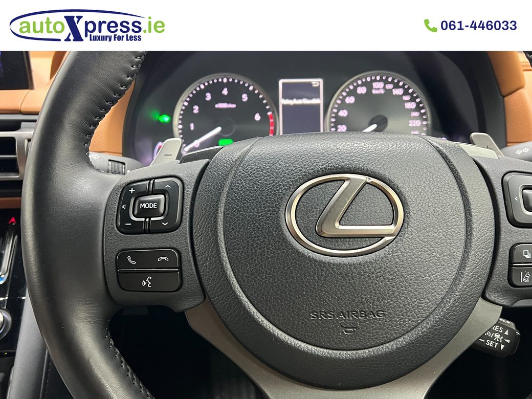 2022 Lexus IS 300h