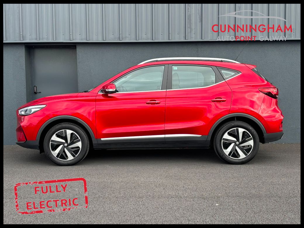 2022 MG ZS