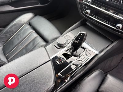 2021 BMW 530