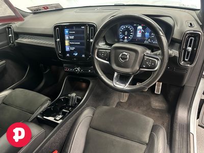 2020 Volvo XC40