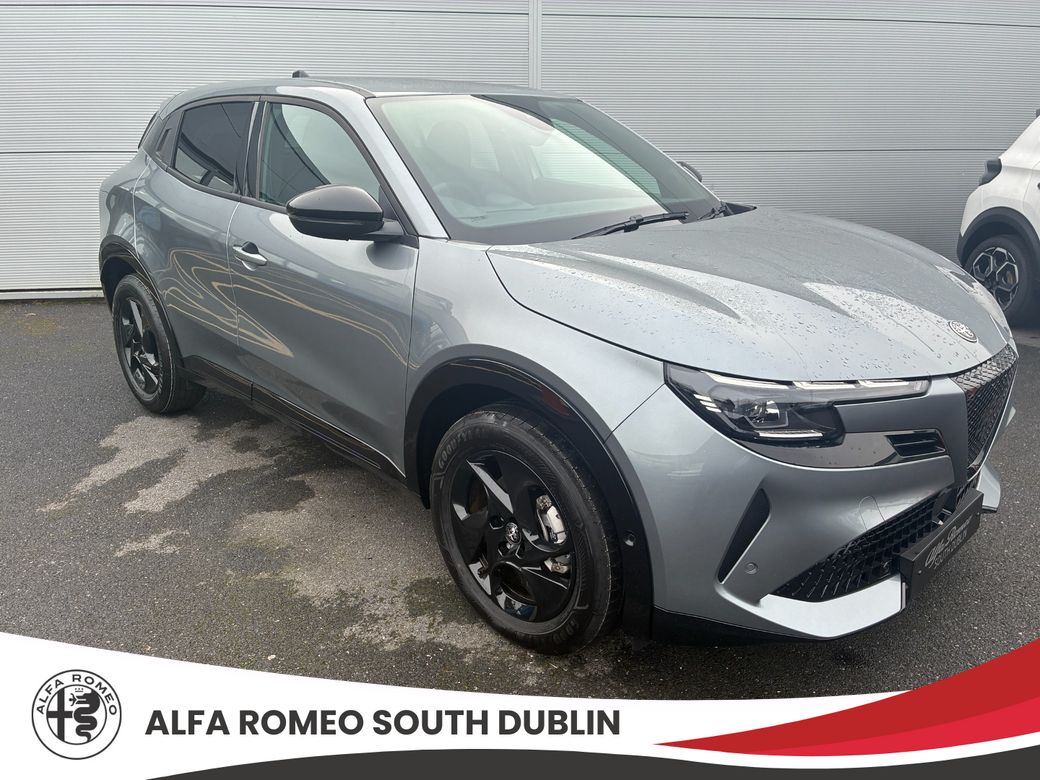 2026 Alfa Romeo Junior