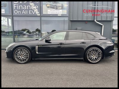 2022 Porsche Panamera