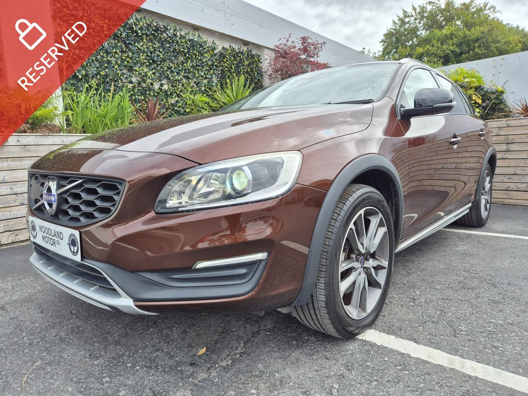 2017 Volvo V60 Cross Country
