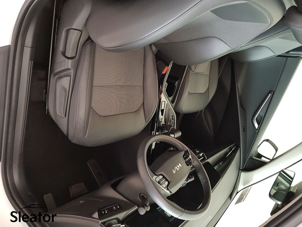 2023 Kia Niro